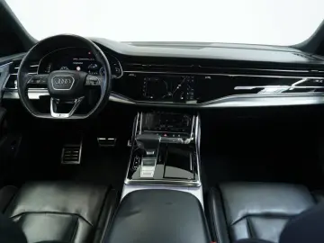 Audi Q8 50 TDI q. S line