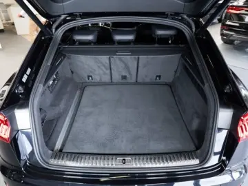 Audi Q8 S line 50 TDI quattro