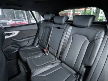 Audi Q8 S line 50 TDI quattro