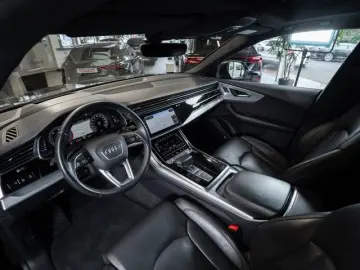Audi Q8 S line 50 TDI quattro