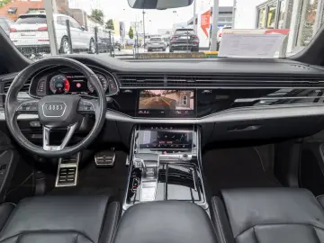 Audi Q8 S line 45 TDI
