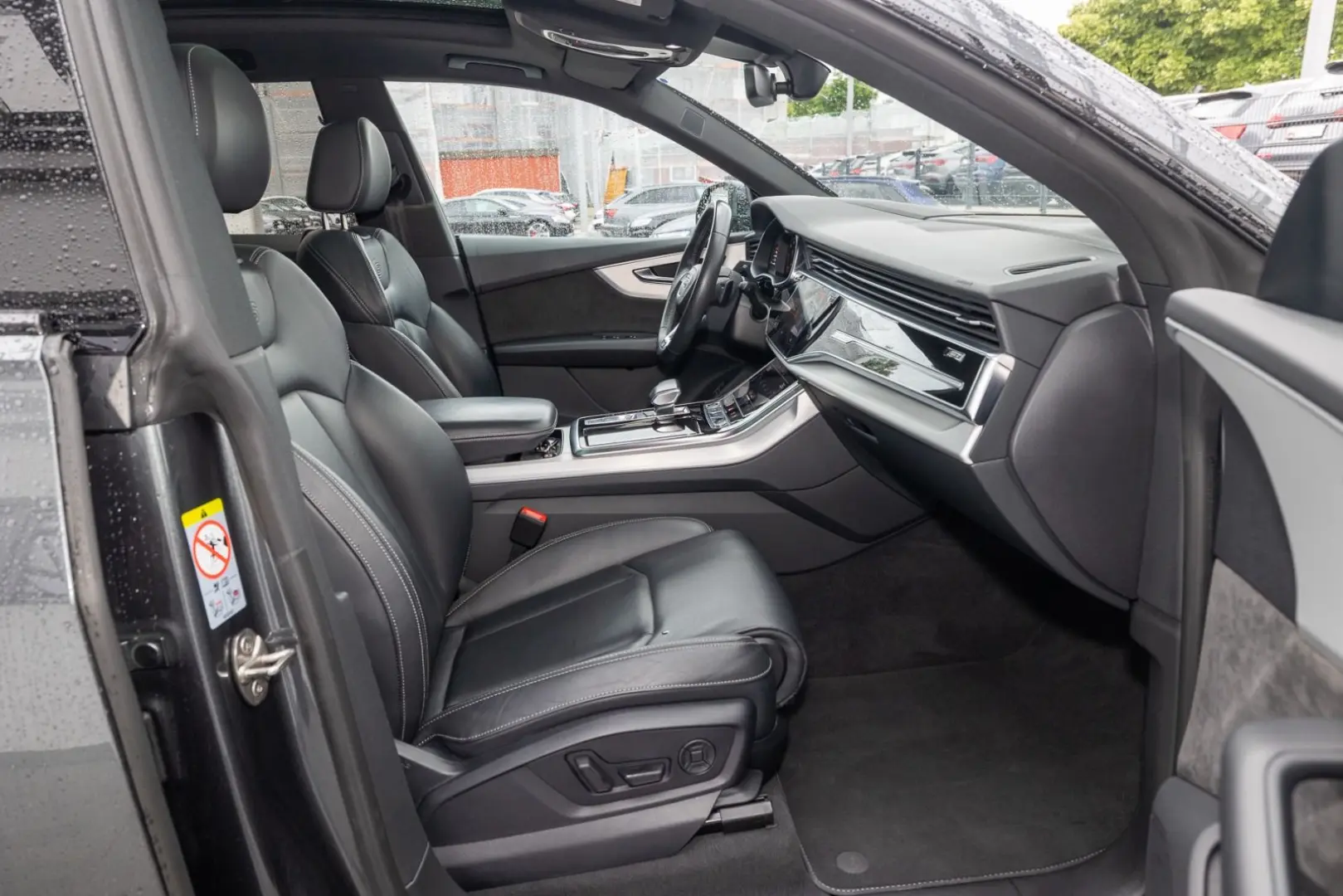 Audi Q8 S line 45 TDI