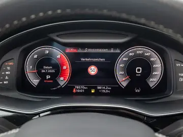 Audi Q8 S line 45 TDI
