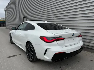 M440i xDrive Coupé  nur 2000km