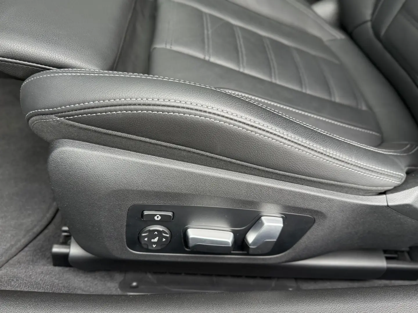 M440i xDrive Coupé  nur 2000km