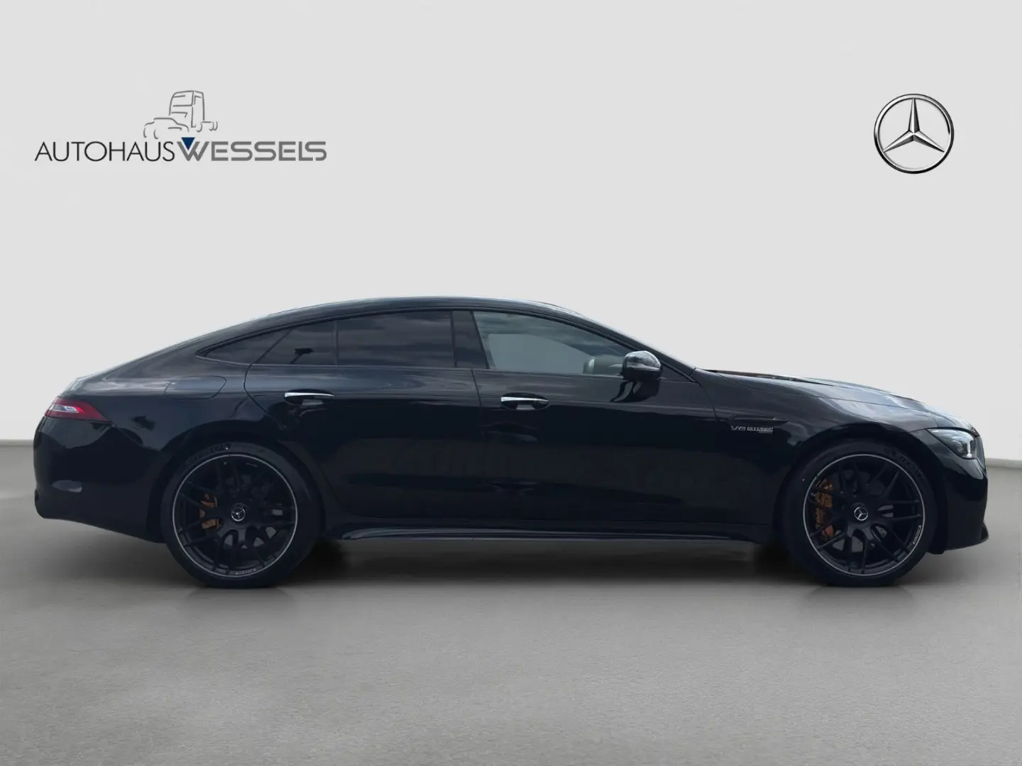 AMG GT 63 4M+ Keramik DISTR Massage Sitzkl. Pano