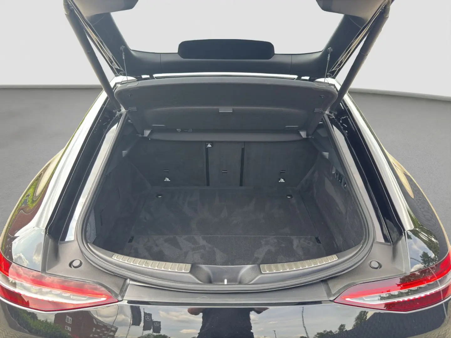 AMG GT 63 4M+ Keramik DISTR Massage Sitzkl. Pano