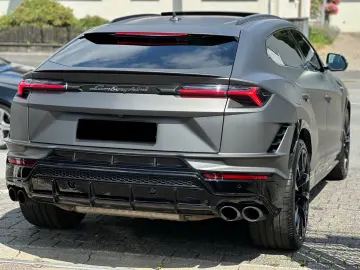Urus S 4.0 V8 STYLEPACK/PANO/B&0/HEAD-UP/DISTRON