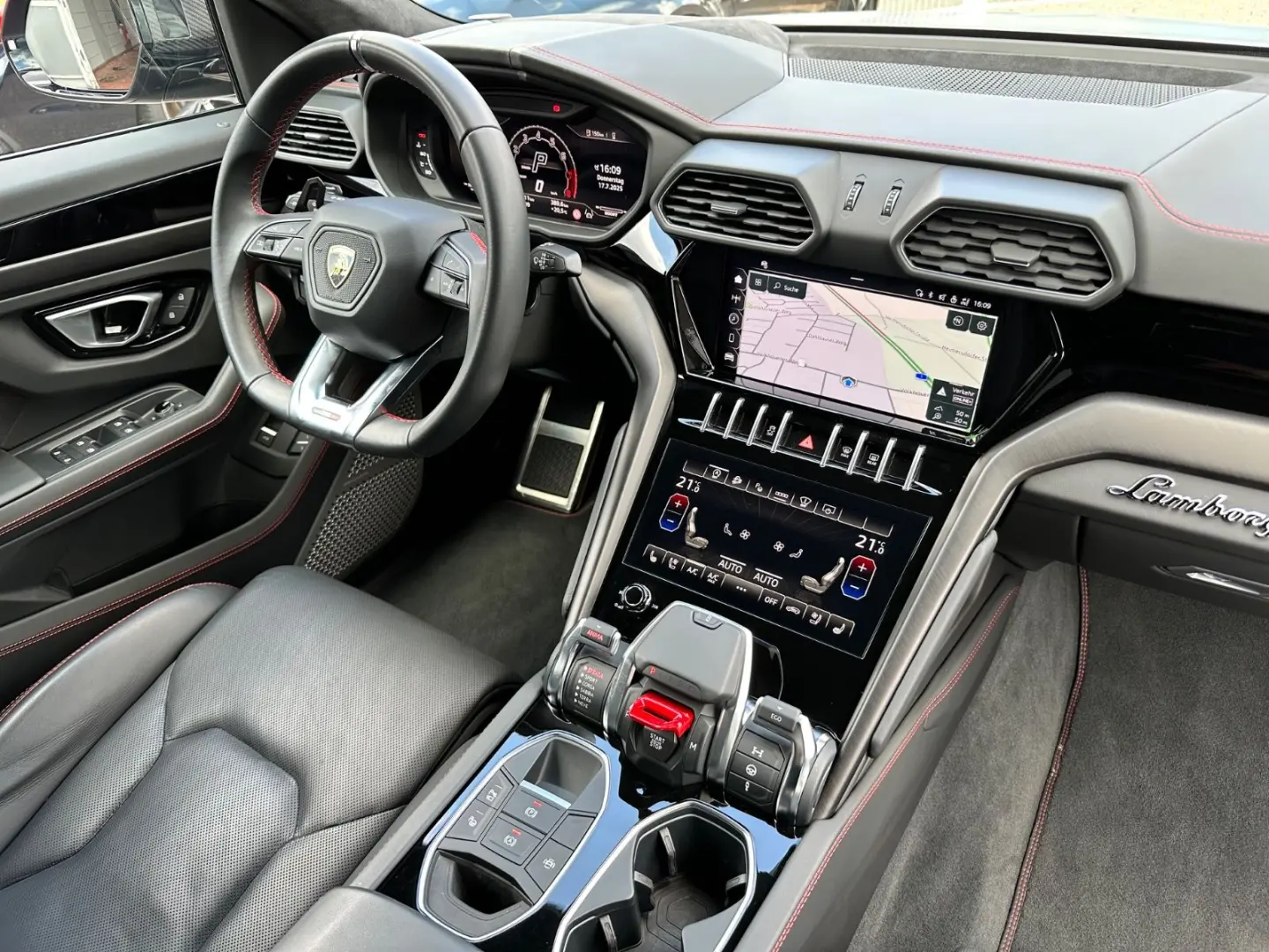 Urus S 4.0 V8 STYLEPACK/PANO/B&0/HEAD-UP/DISTRON
