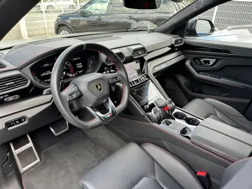 Urus S 4.0 V8 STYLEPACK/PANO/B&0/HEAD-UP/DISTRON