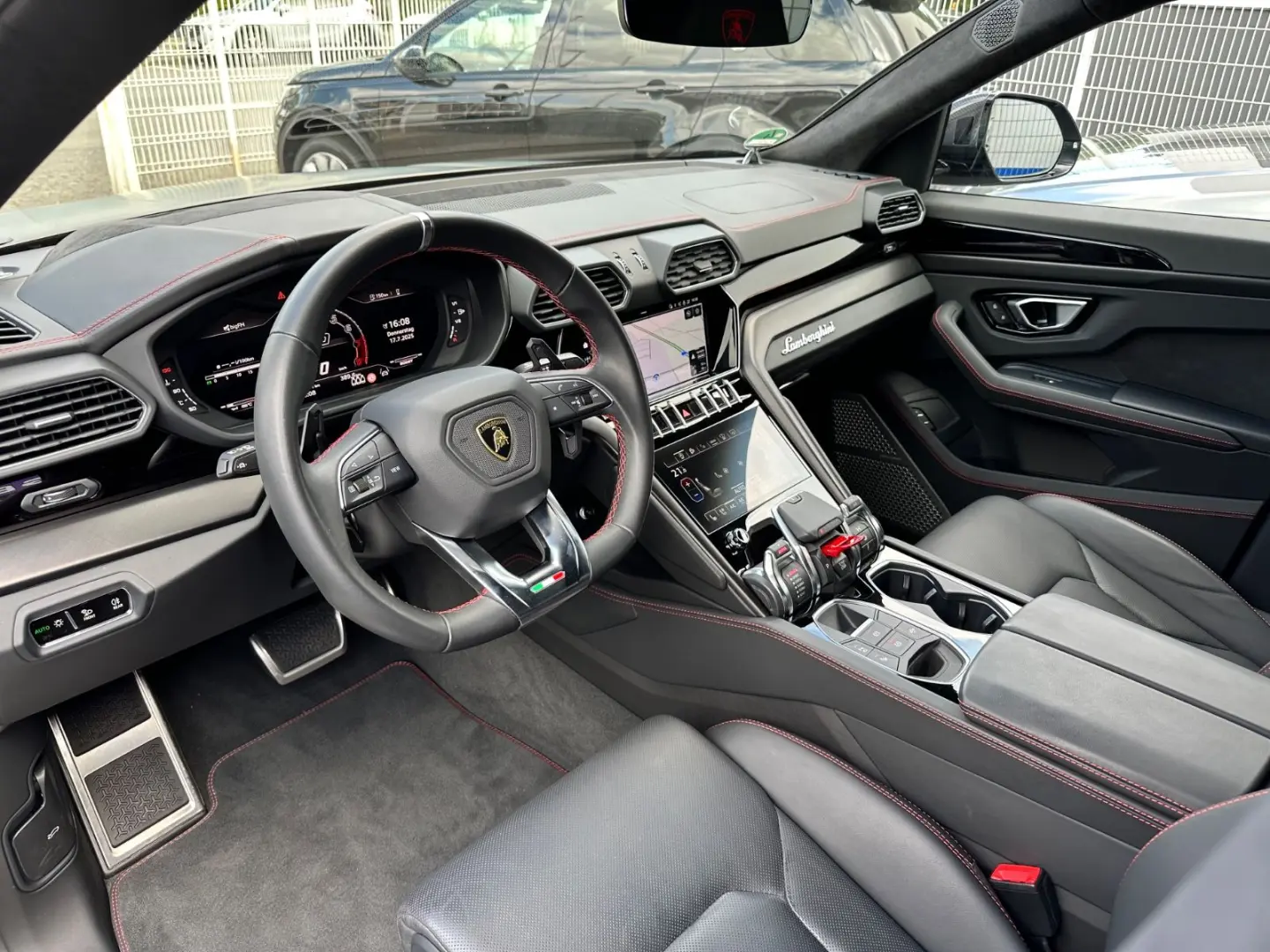 Urus S 4.0 V8 STYLEPACK/PANO/B&0/HEAD-UP/DISTRON