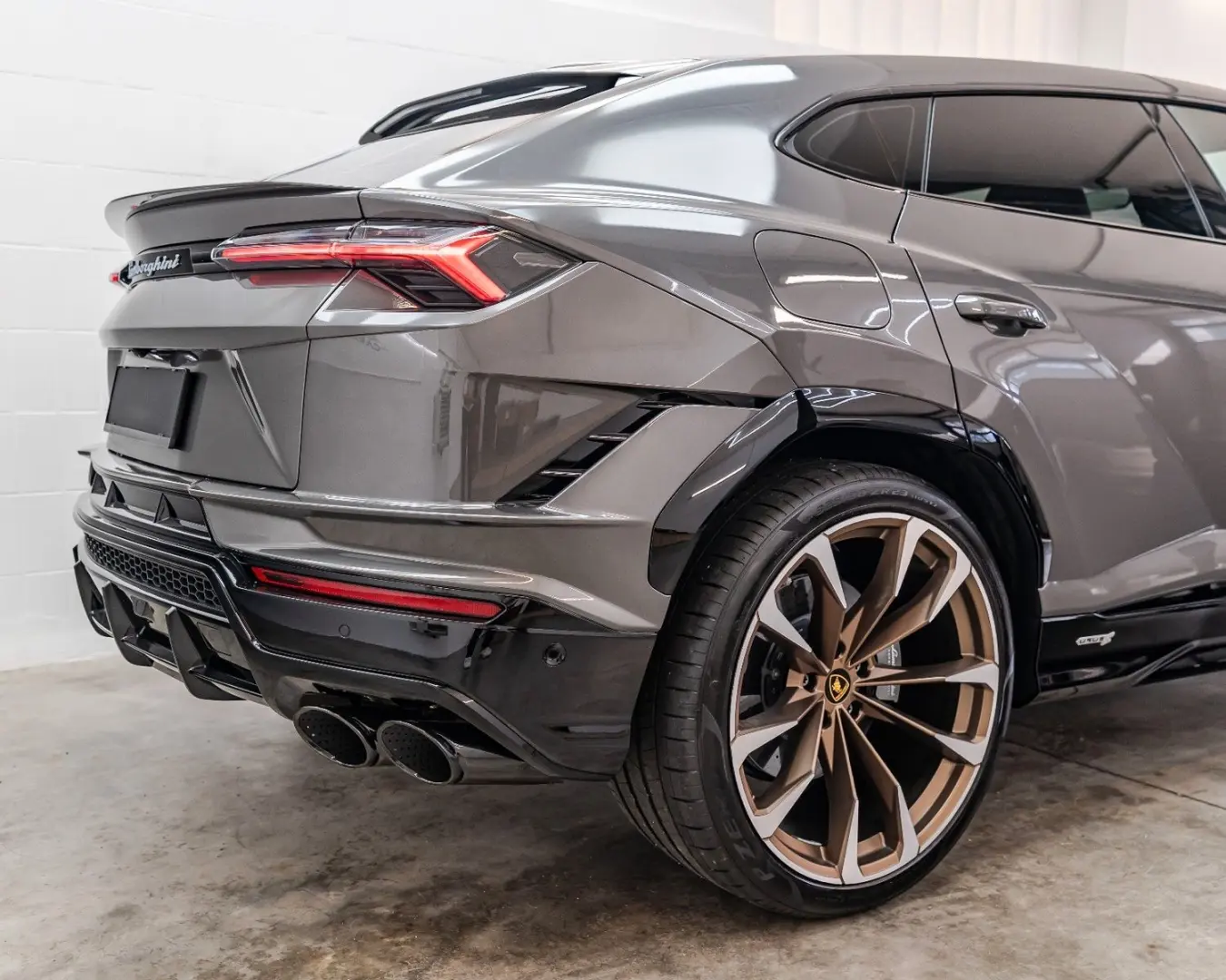 Urus*S*KERAMIK*23