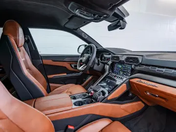 Urus*S*KERAMIK*23