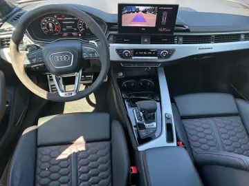 RS 4 Avant 331(450) kW(PS) tiptroni