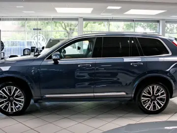 XC90 PlusBright Recharge AWD 7 SITZE NETTO 44600