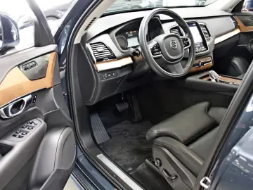 XC90 PlusBright Recharge AWD 7 SITZE NETTO 44600