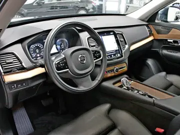 XC90 PlusBright Recharge AWD 7 SITZE NETTO 44600