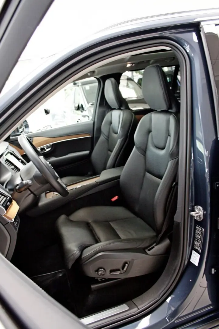 XC90 PlusBright Recharge AWD 7 SITZE NETTO 44600