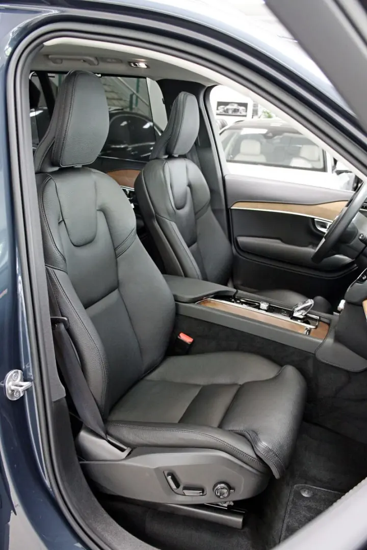 XC90 PlusBright Recharge AWD 7 SITZE NETTO 44600