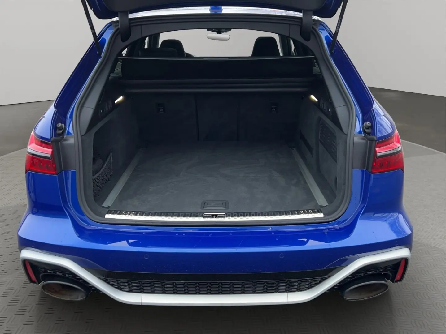 RS 6 Avant 4.0 TFSI qu. Tip. LASERLICHT+PANO+B&O
