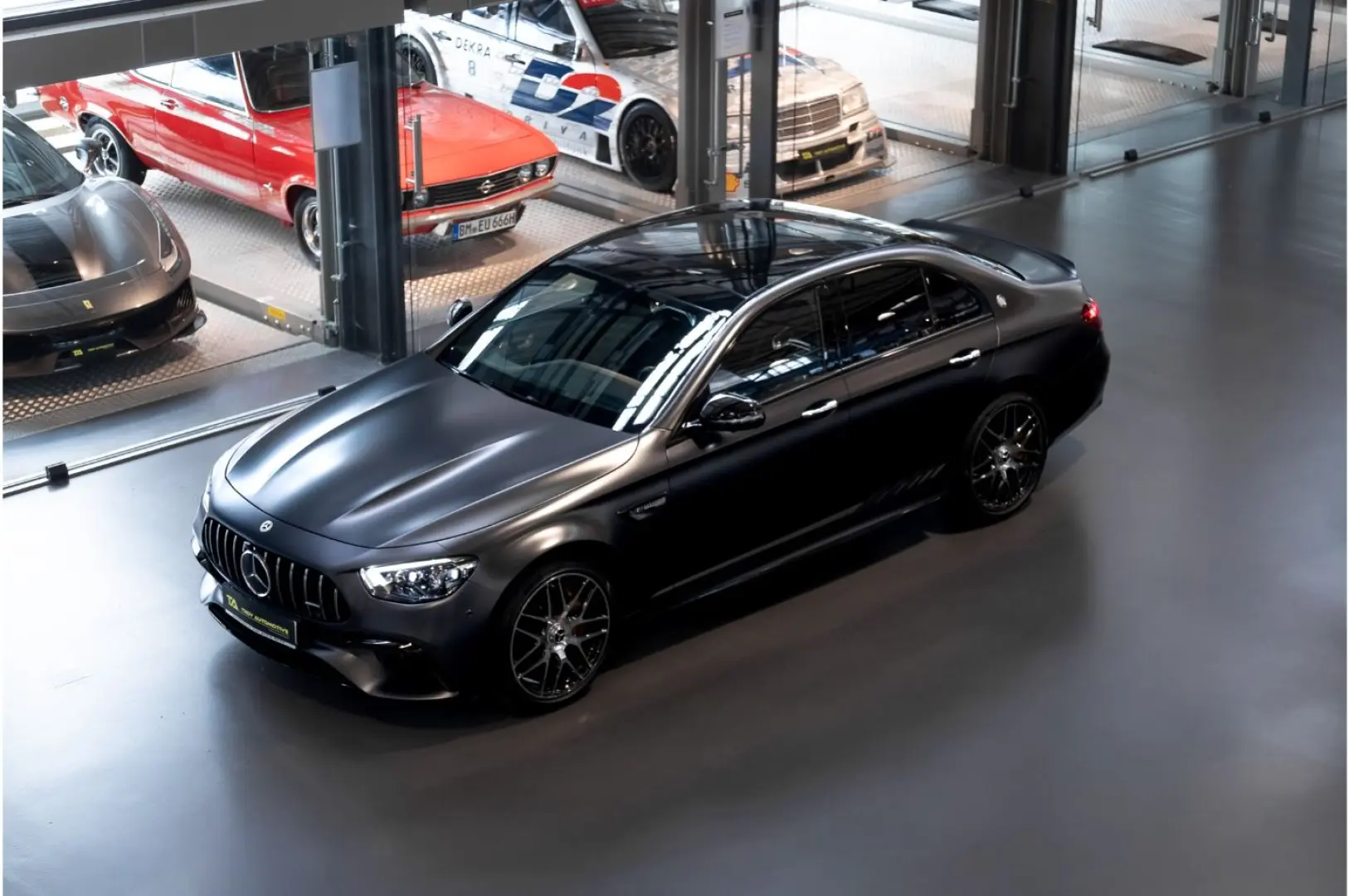 E 63 S AMG - Final Edition 1 of 999 - 4.900KM