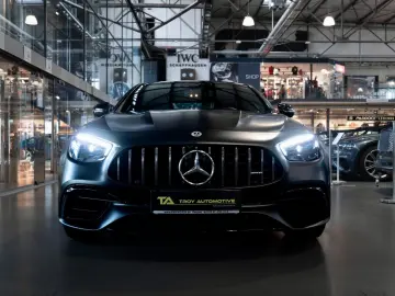 E 63 S AMG - Final Edition 1 of 999 - 4.900KM