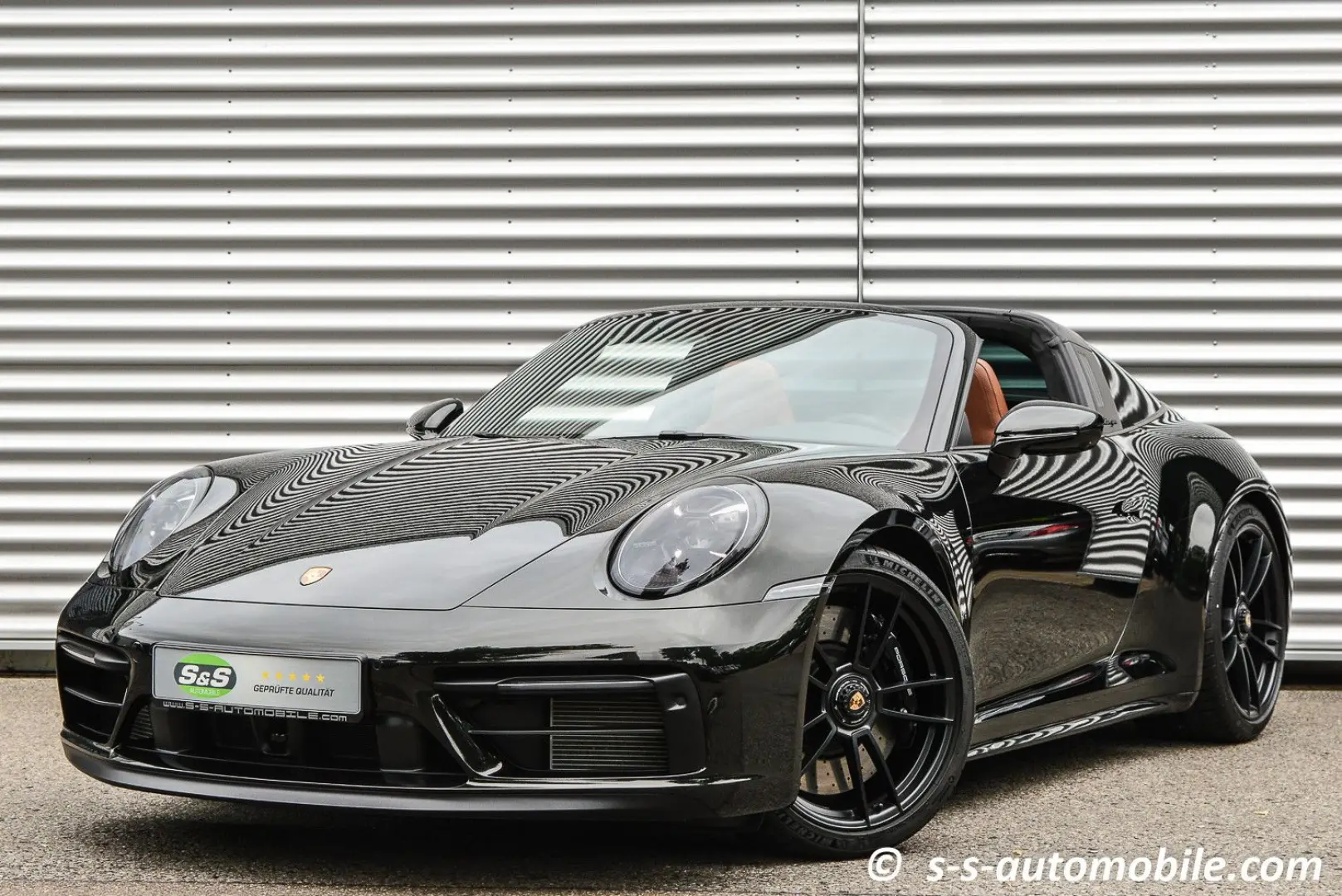 992 Targa 4 GTS PTS Dunkelolivmet. NP €246.345,-