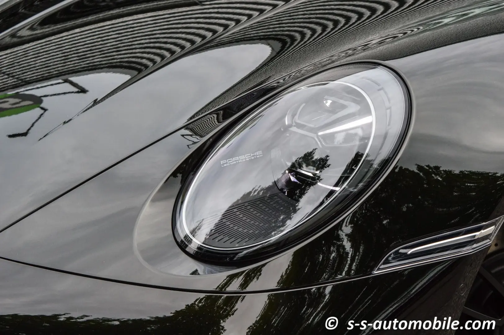 992 Targa 4 GTS PTS Dunkelolivmet. NP €246.345,-