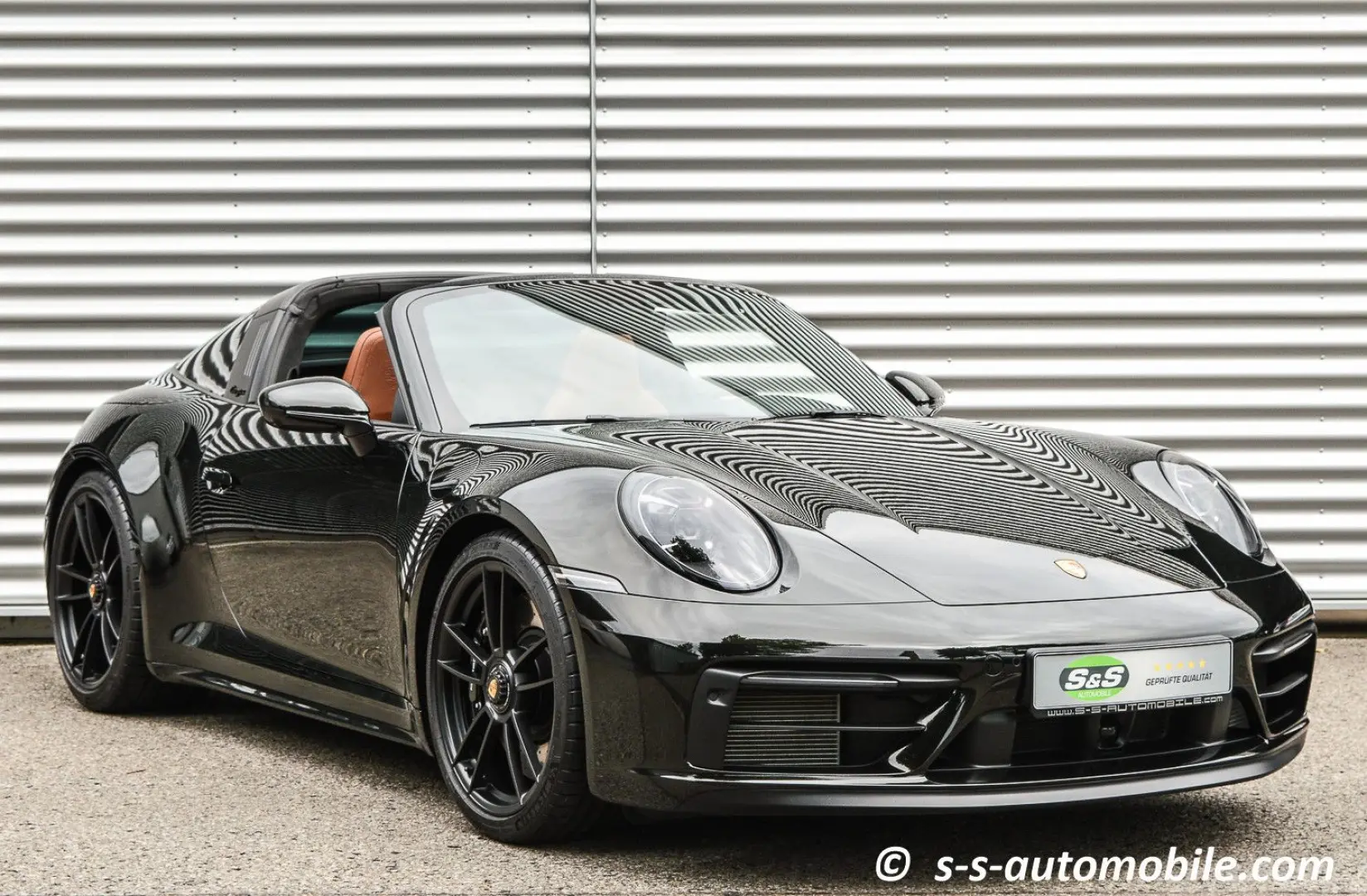 992 Targa 4 GTS PTS Dunkelolivmet. NP €246.345,-
