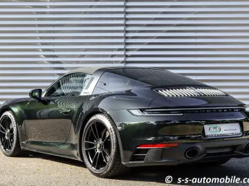 992 Targa 4 GTS PTS Dunkelolivmet. NP €246.345,-