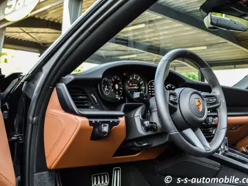 992 Targa 4 GTS PTS Dunkelolivmet. NP €246.345,-