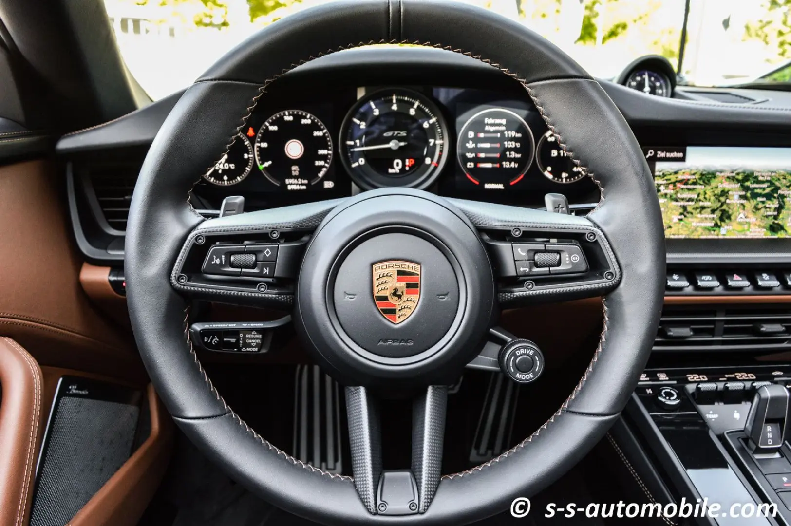 992 Targa 4 GTS PTS Dunkelolivmet. NP €246.345,-