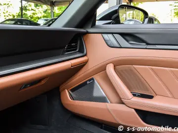992 Targa 4 GTS PTS Dunkelolivmet. NP €246.345,-