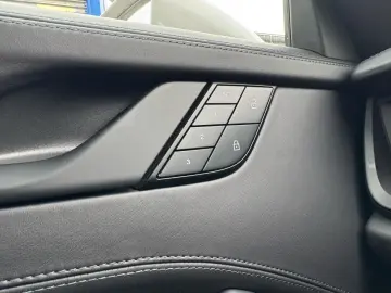 992 4 GTS LIFT MATRIX PDLS+ SHD BOSE 18 W.SITZ