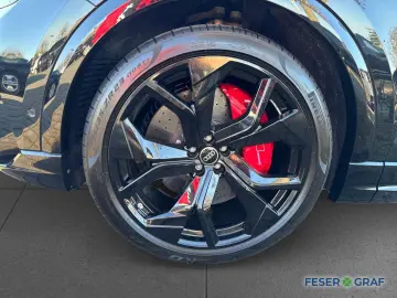 RSQ8 SUV Paket Tour&Stadt+R-Parking+StandHZ+KERA