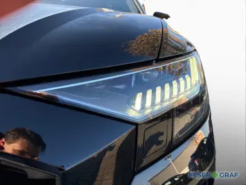 RSQ8 SUV Paket Tour&Stadt+R-Parking+StandHZ+KERA