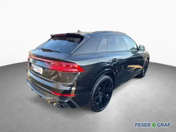 RSQ8 SUV Paket Tour&Stadt+R-Parking+StandHZ+KERA