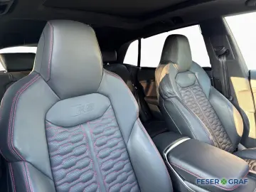 RSQ8 SUV Paket Tour&Stadt+R-Parking+StandHZ+KERA