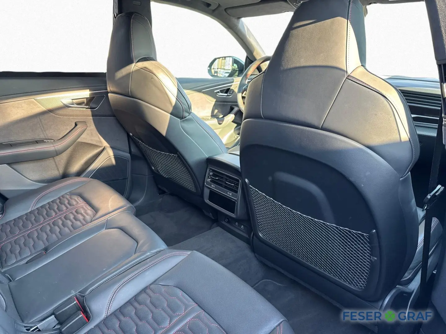 RSQ8 SUV Paket Tour&Stadt+R-Parking+StandHZ+KERA