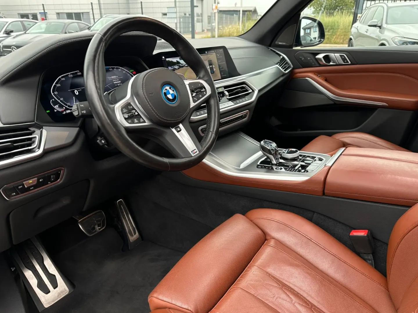 X5 M-Sport xDrive45e Integral Vollausstattung!