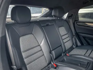 Cayenne Coupe GTS  Sport Chrono Paket