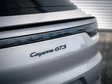 Cayenne Coupe GTS  Sport Chrono Paket