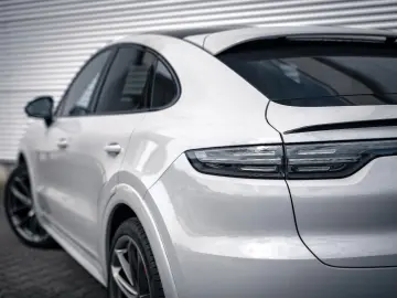 Cayenne Coupe GTS  Sport Chrono Paket