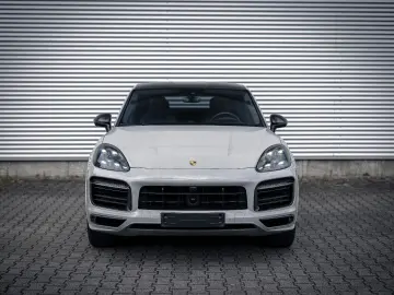 Cayenne Coupe GTS  Sport Chrono Paket
