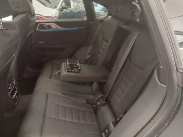 M440i Gran Coupe xDrive Pro GLASDACH+ACC+360°KAM