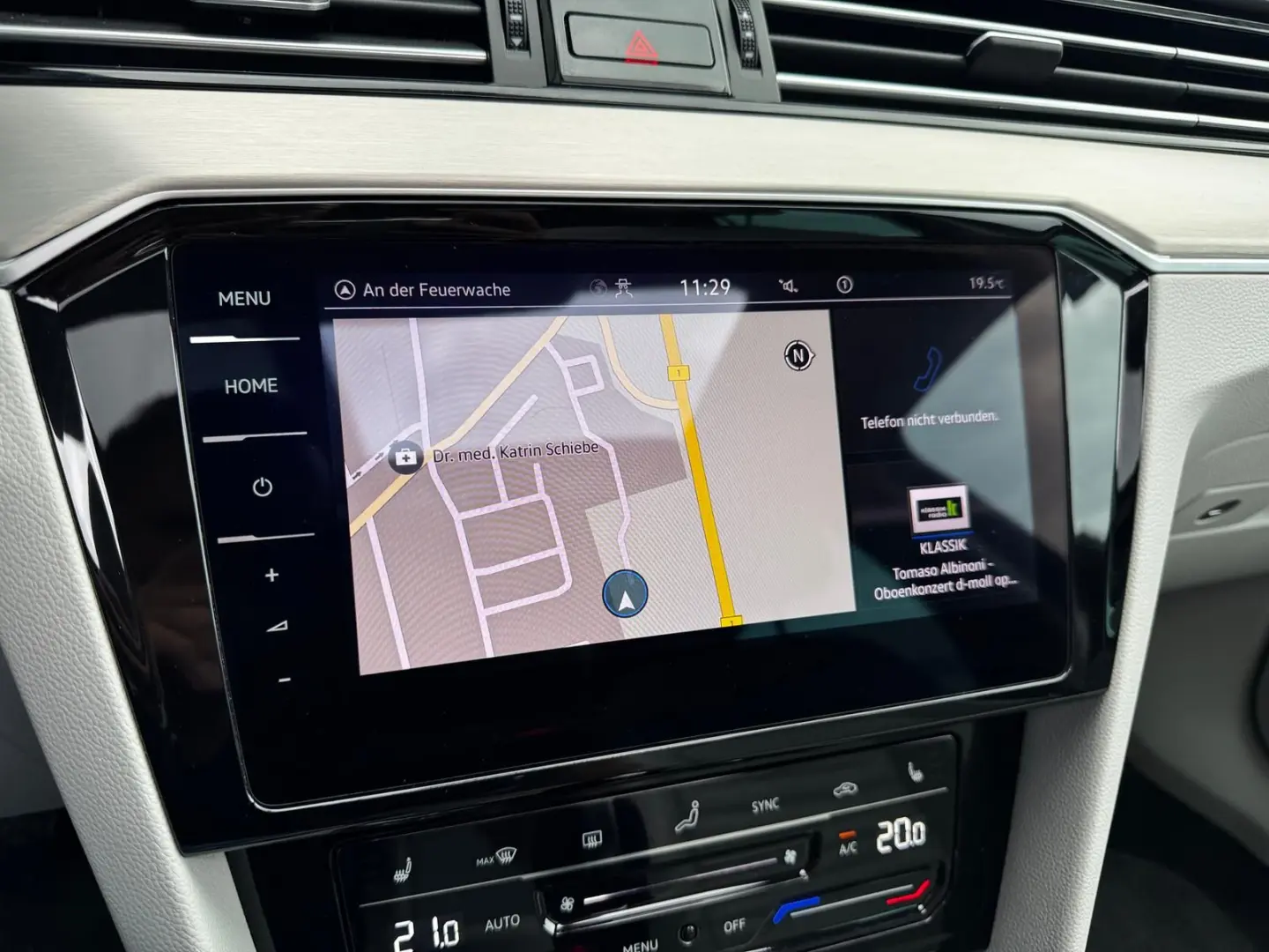 Passat Var Elegance 2.0 TDI/DSG/LED/AHK/PANO/