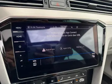 Passat Var Elegance 2.0 TDI/DSG/LED/AHK/PANO/