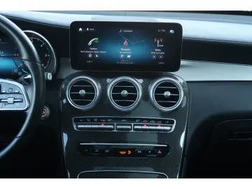 GLC 200 d 4M AMG  Airmatic+LED+Burmester+PanoSD