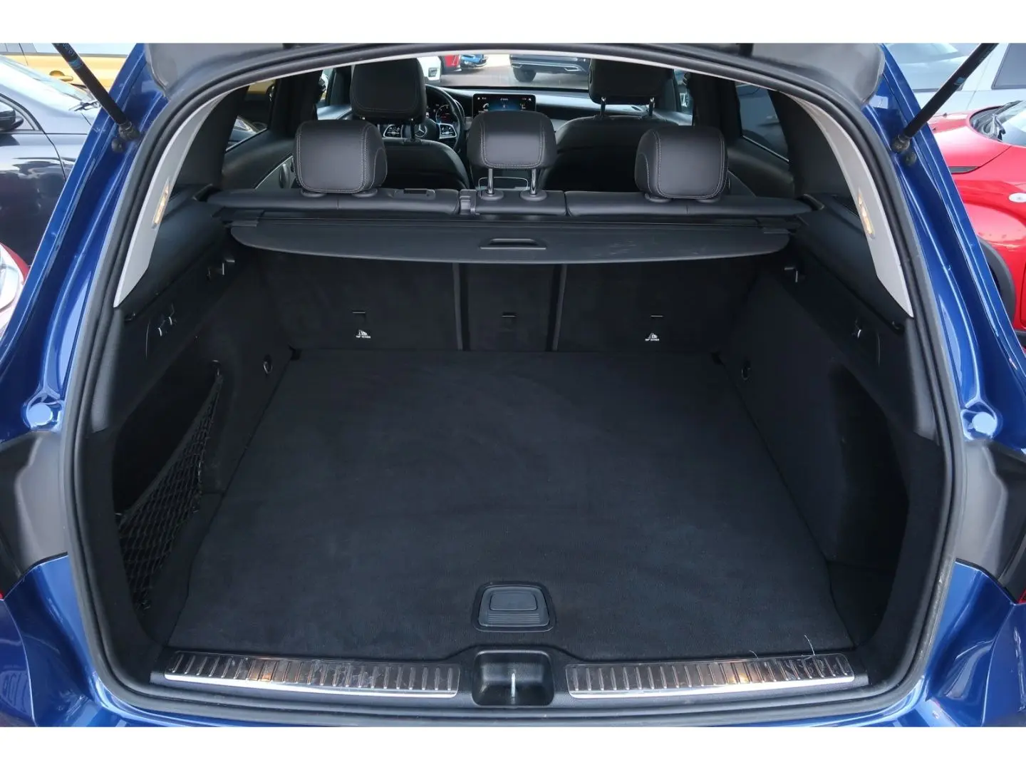 GLC 200 d 4M AMG  Airmatic+LED+Burmester+PanoSD