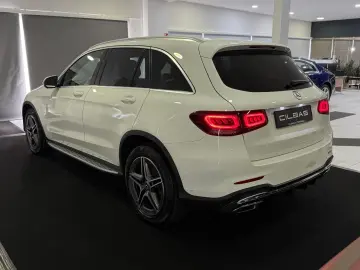GLC 220 d 4Matic AMG-Line *DIGITAL T.*KAM*LEDER*